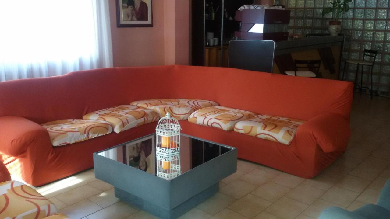 Hotel Le Vigne Contigliano Екстериор снимка