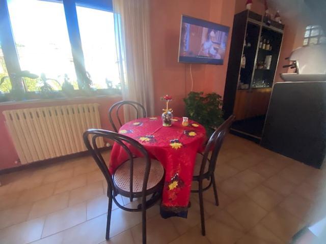 Hotel Le Vigne Contigliano Екстериор снимка