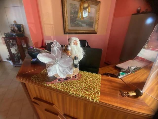 Hotel Le Vigne Contigliano Екстериор снимка